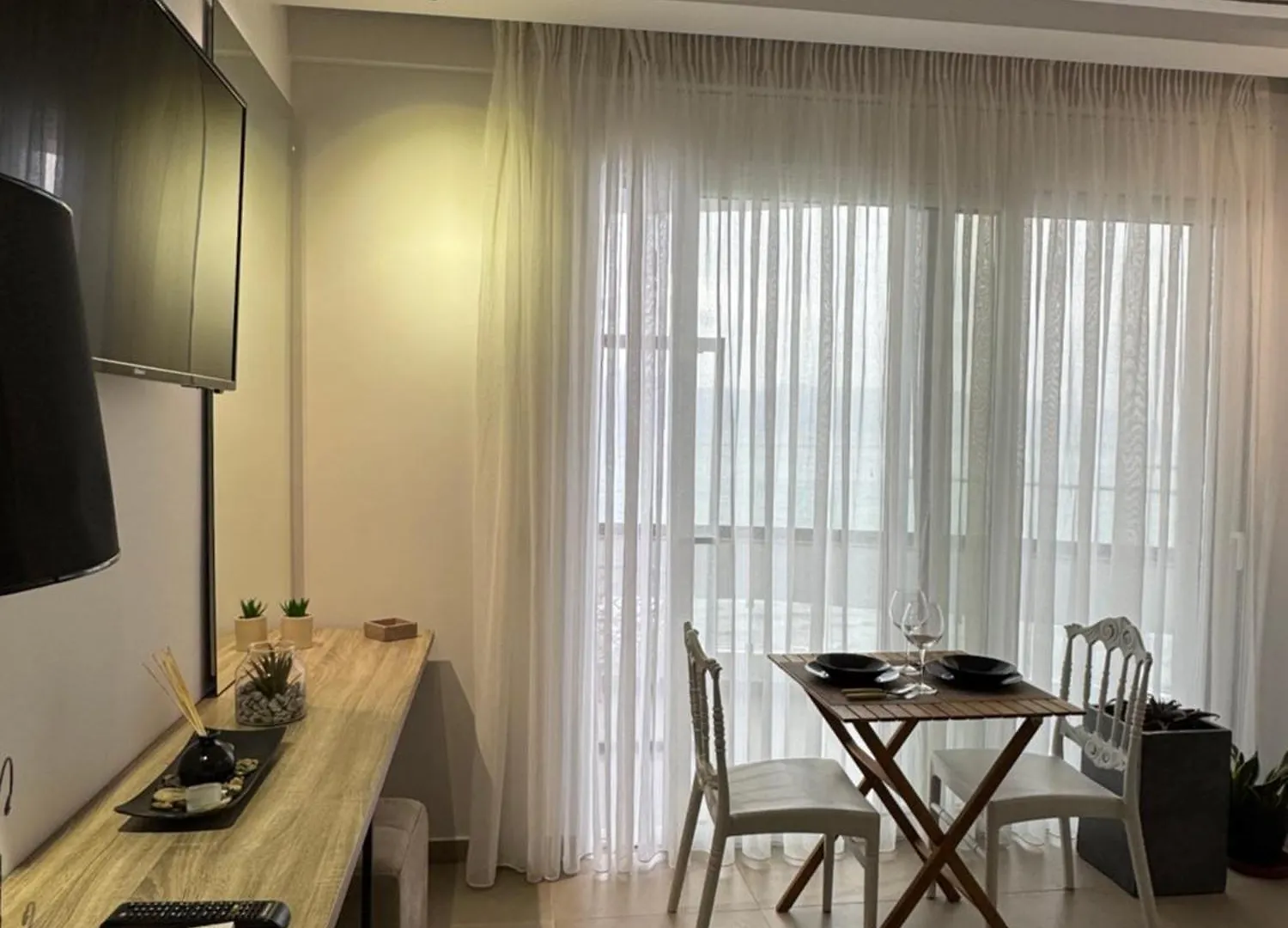 アパート I N S P I R E By Sea View Suites Vlorë